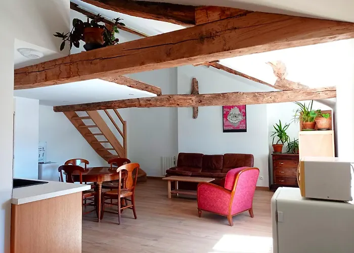 Apartment De Charme Avec Vue, En Plein Coeur De